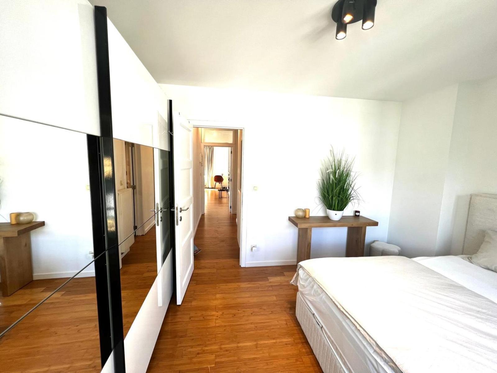 בריסל Wolu Suites מראה חיצוני תמונה
