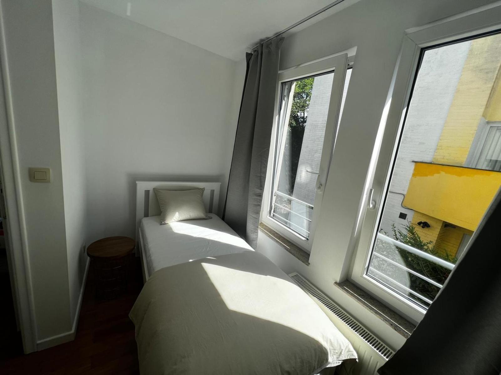 בריסל Wolu Suites מראה חיצוני תמונה